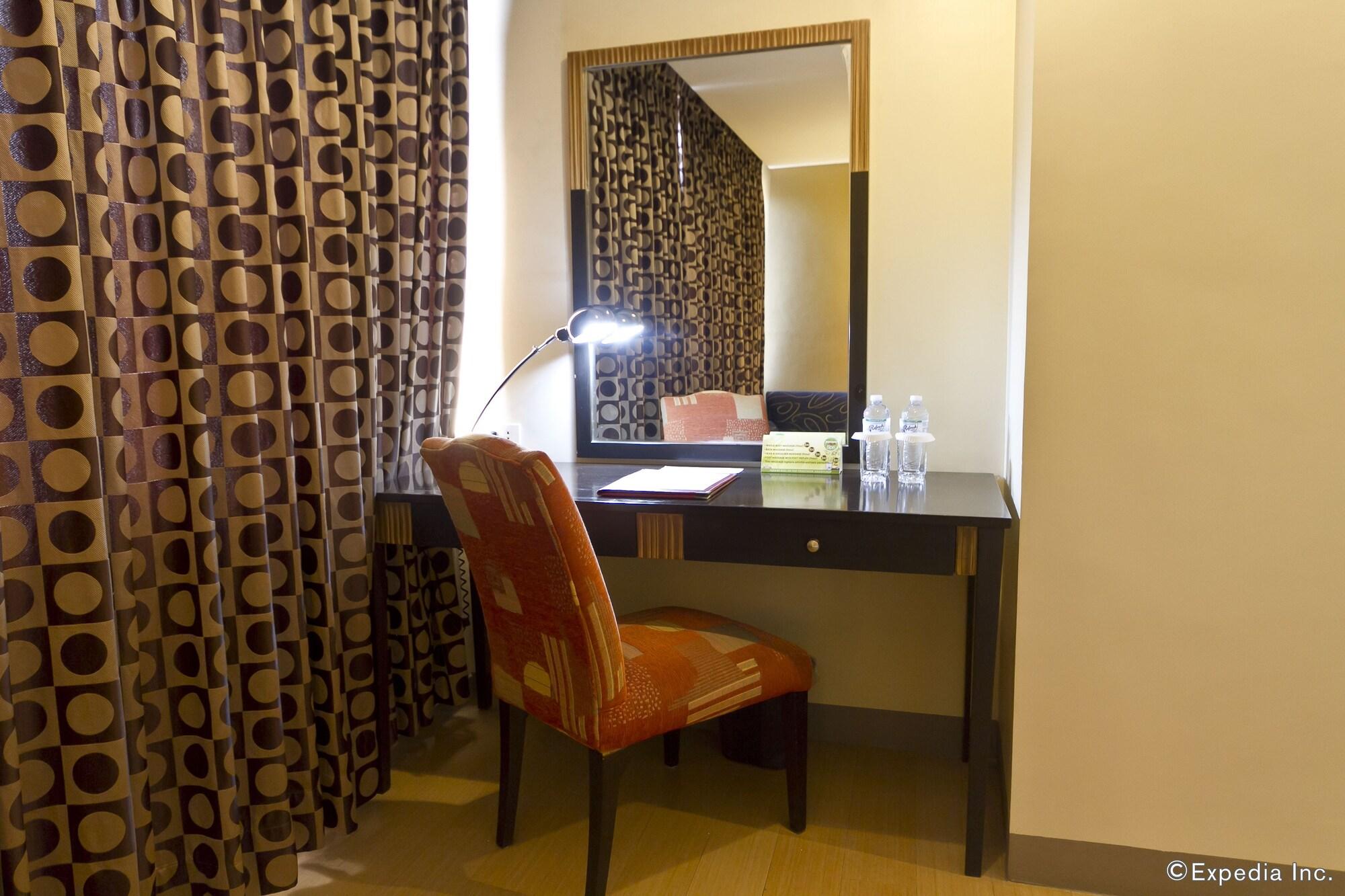 Summit Circle Cebu - Quarantine Hotel מראה חיצוני תמונה