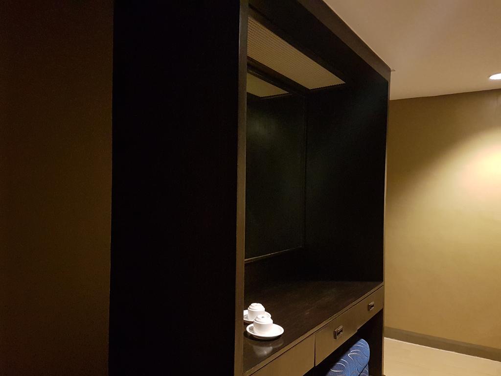 Summit Circle Cebu - Quarantine Hotel מראה חיצוני תמונה