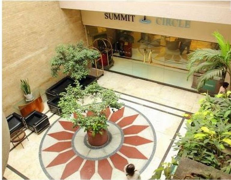 Summit Circle Cebu - Quarantine Hotel מראה חיצוני תמונה